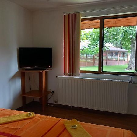 Bolyarski Stan Guest House Великий Преслав Екстер'єр фото